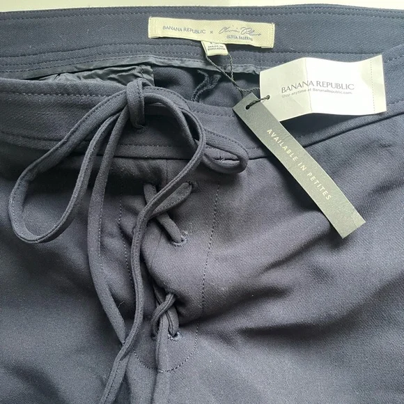 Banana Republic x Olivia Palermo navy flare by pants sz 12 - Picture 3 of 4